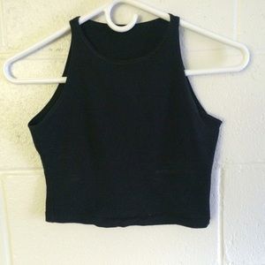 BLACK AMERICAN APPAREL SLEEVELESS CROP TOP