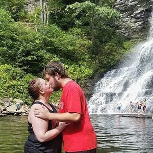 Meet your Posher, Ariane