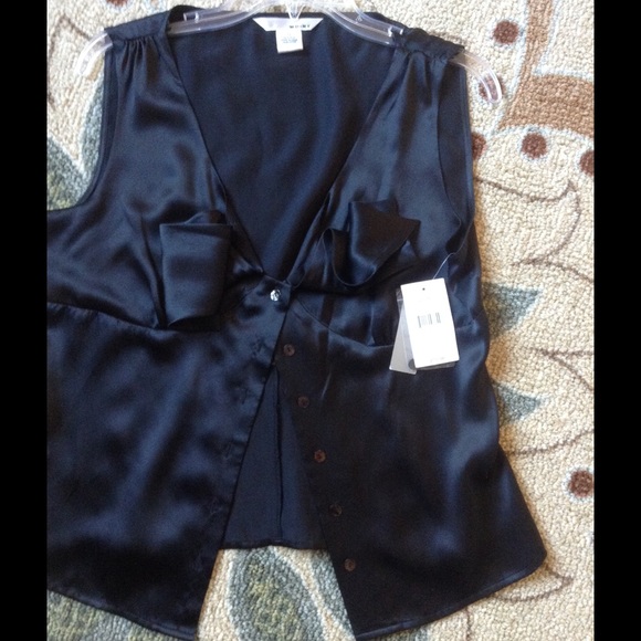 SALE!! SILK SEXY BLACK TOP - Picture 3 of 4