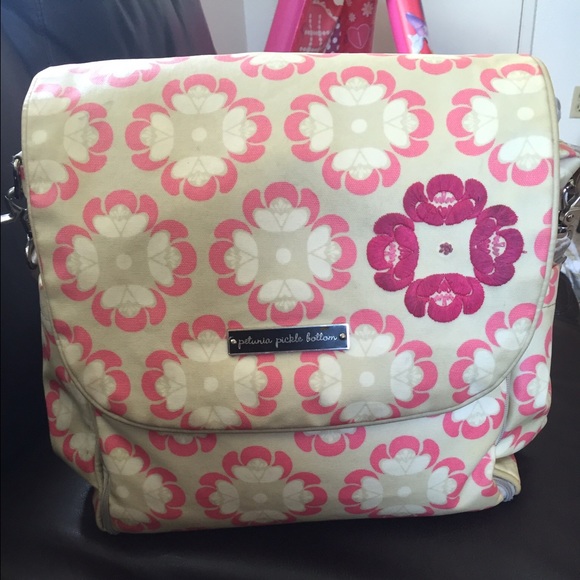 Petunia pickle bottom diaper bag