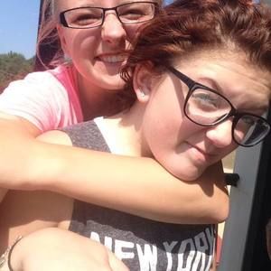 Meet your Posher, Mikayla