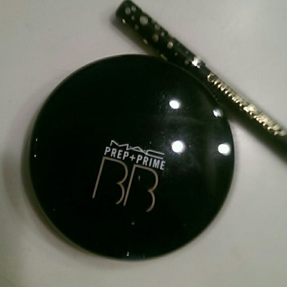 Mac bb prep n prime extra light w free gift