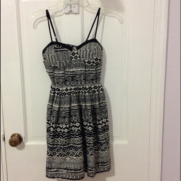 NWT American Rag dress with padding