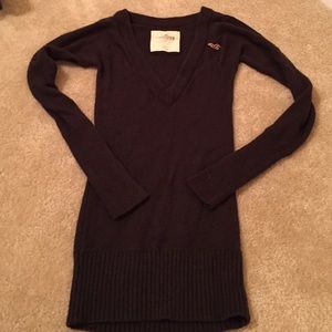 Hollister V-neck sweater