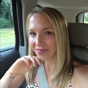 Meet your Posher, Lindsey