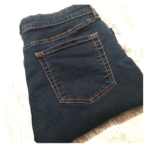 Premium super skinny ankle jeans .