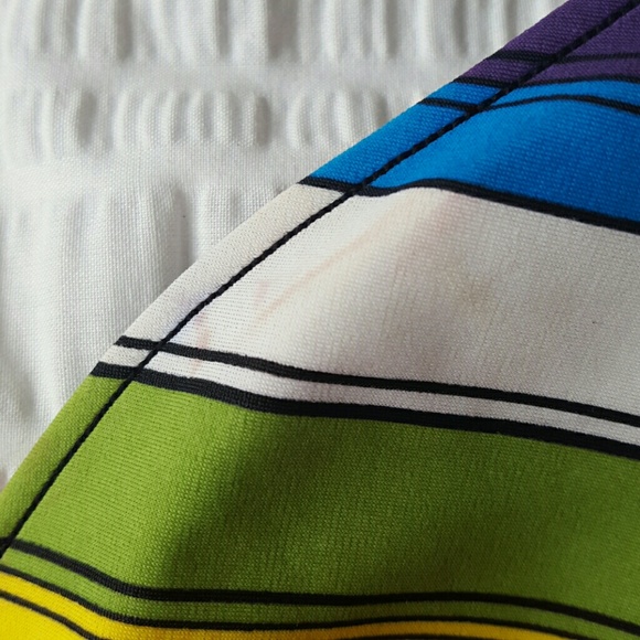 Colorful bikini top - Picture 3 of 3