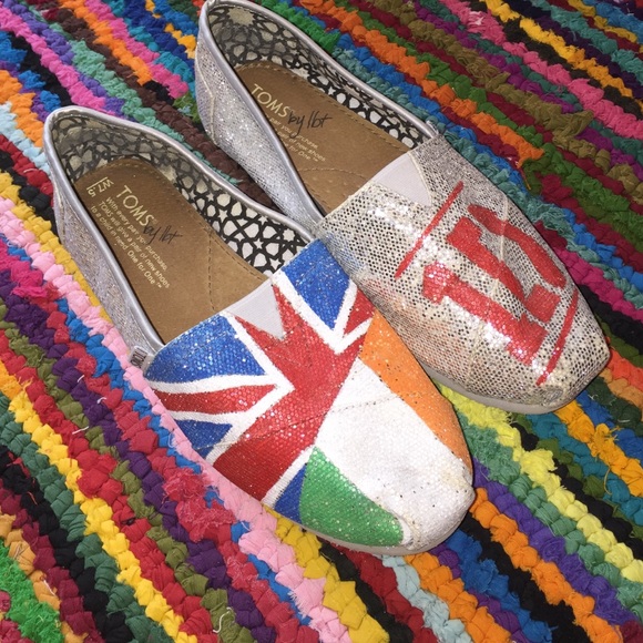 One direction custom sparkly toms - Picture 2 of 3