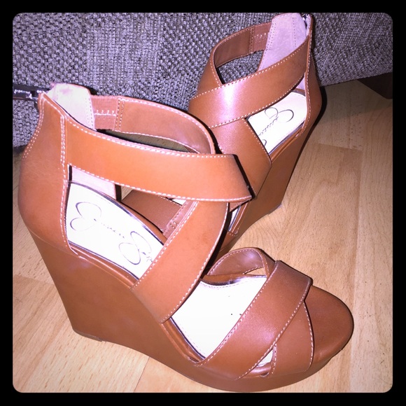 Jessica Simpson cognac wedges