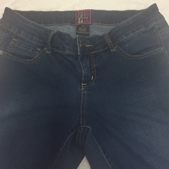 Torrid capris