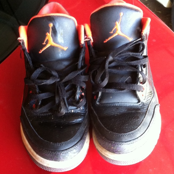 Air Jordam 3s Crimson Red