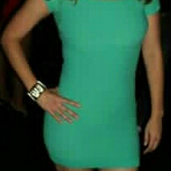 Green Stretchy dress