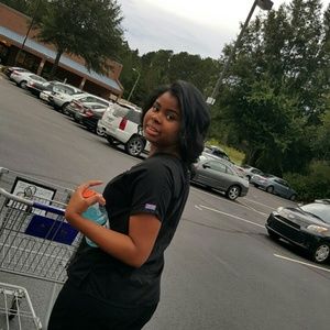 Meet your Posher, Kyra