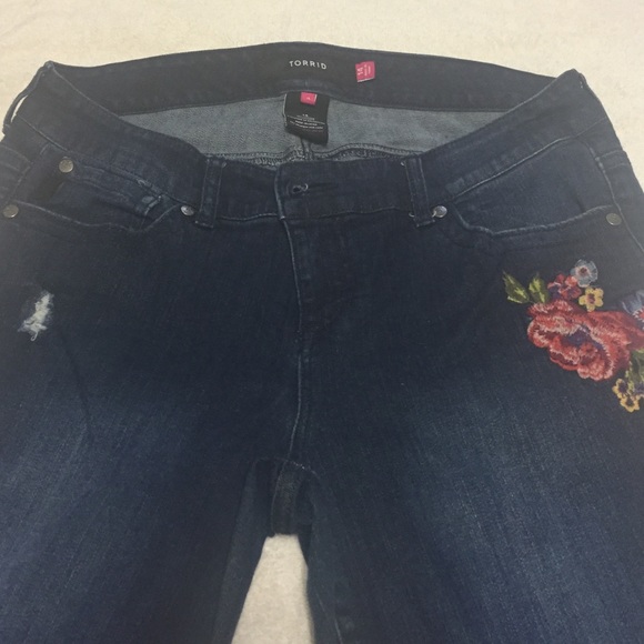 Torrid capris