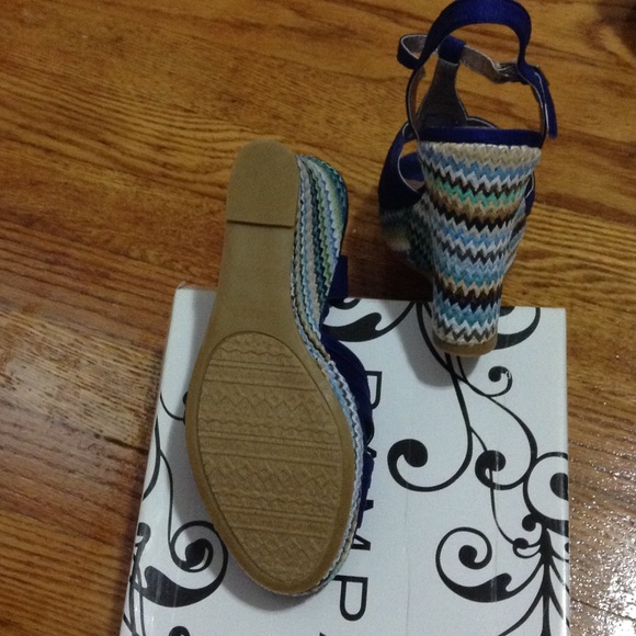 NWT Rampage wedges - Picture 3 of 3