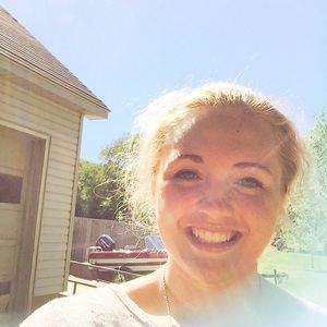 Meet your Posher, Grace