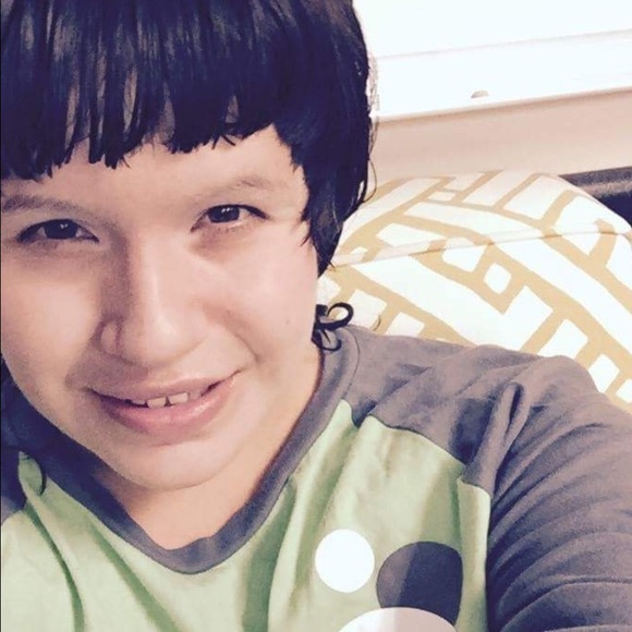 Meet your Posher, Monica - Picture 4 of 4