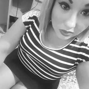 Meet your Posher, Aylin itzel