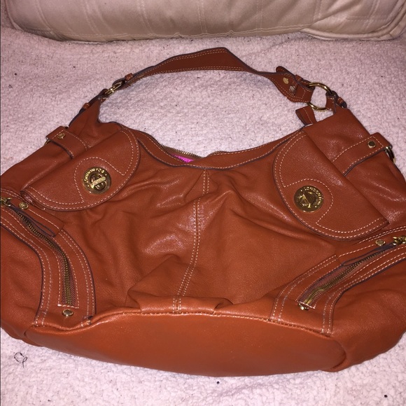 London fog leather satchel