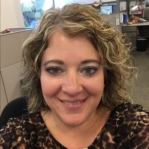 Meet your Posher, Renee