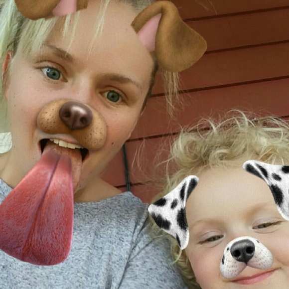 Meet your Posher, Joanna - Picture 1 of 1