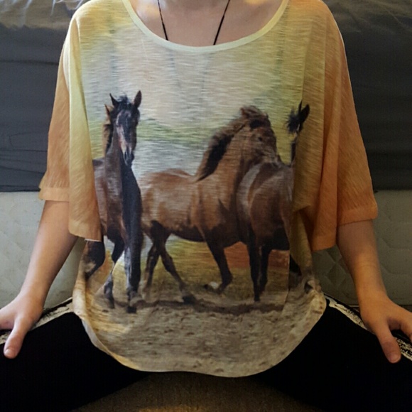 Forever 21 horse shirt