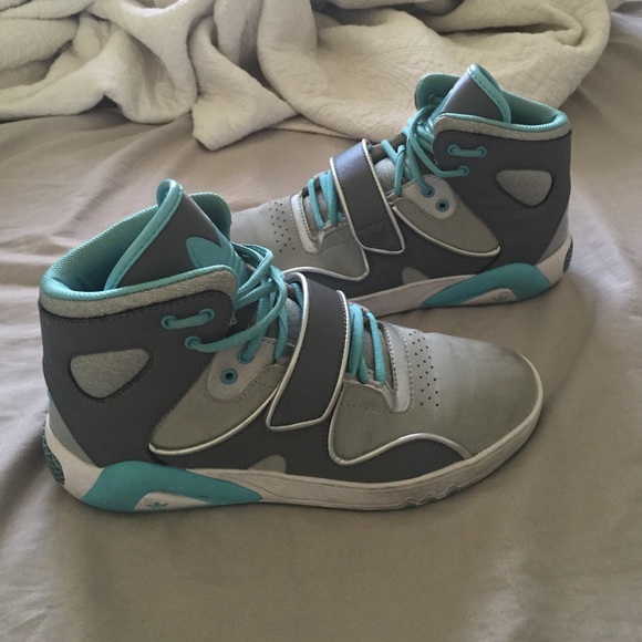 Adidas high top❤️❤️