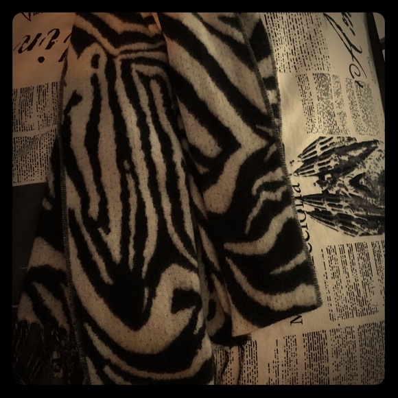 Winter Zebra Scarf