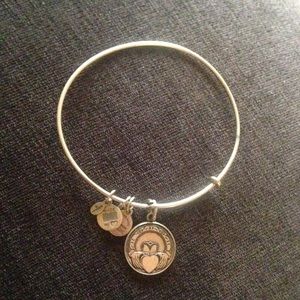 Irish Claddagh Alex and Ani