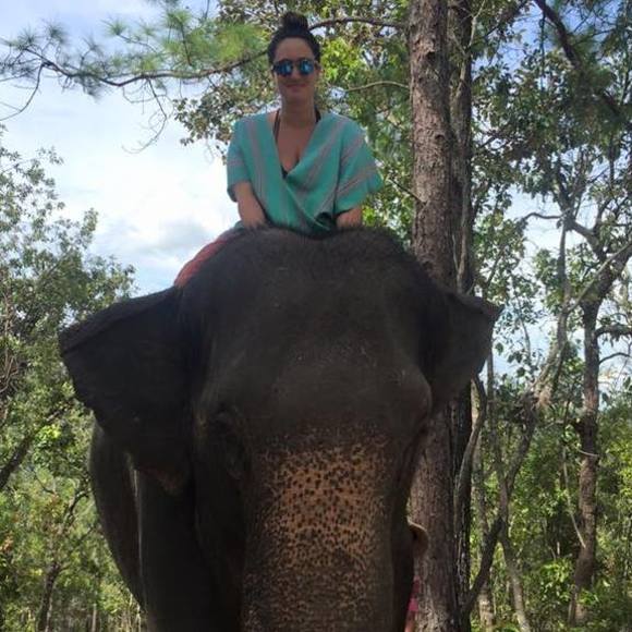 Meet your Posher, Danielle