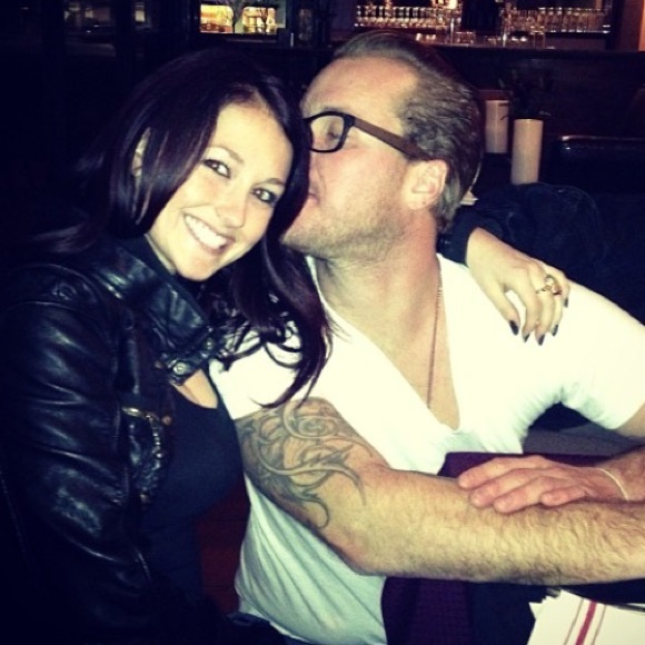 Meet your Posher! - Picture 2 of 4