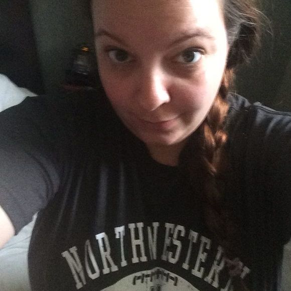 Meet your Posher, Danielle - Picture 1 of 1