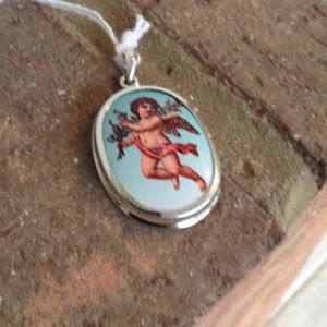 Jewelry - Superb Baby Flying Wings Cameo Pendant Jewelry - Superb Baby Flying Wings Cameo Pendant