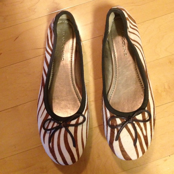 Animal print flats by bandolino.