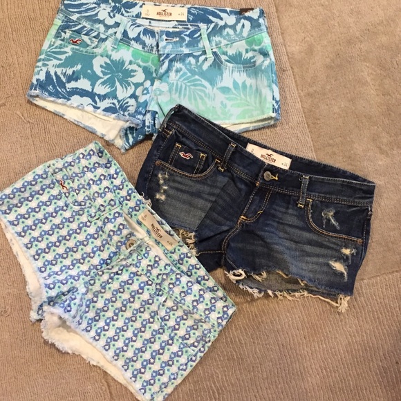 3 Hollister shorts