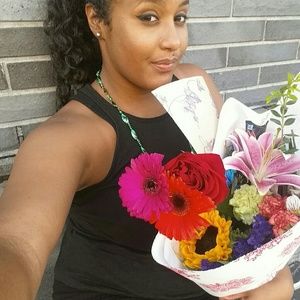 Meet your Posher, Leah