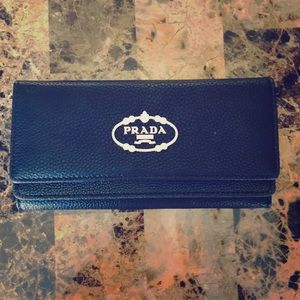 New never used black wallet.