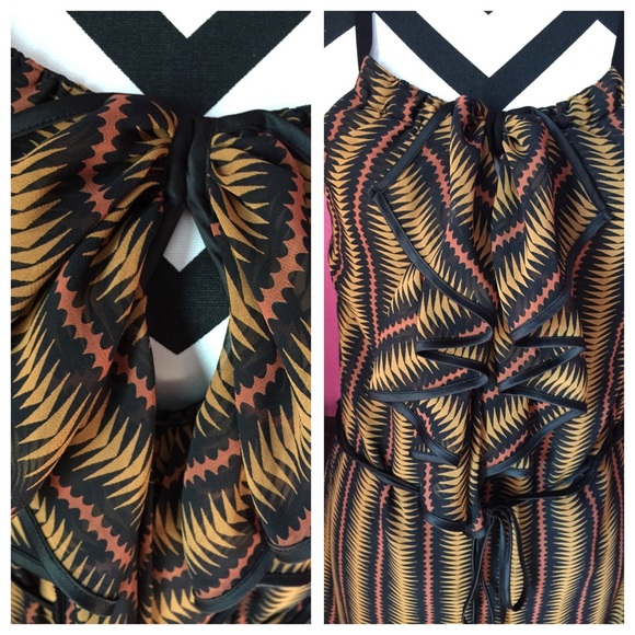 😘BCBG Tank Halter Strappy Ruffle Dress SO CUTE 😘 - Picture 2 of 4