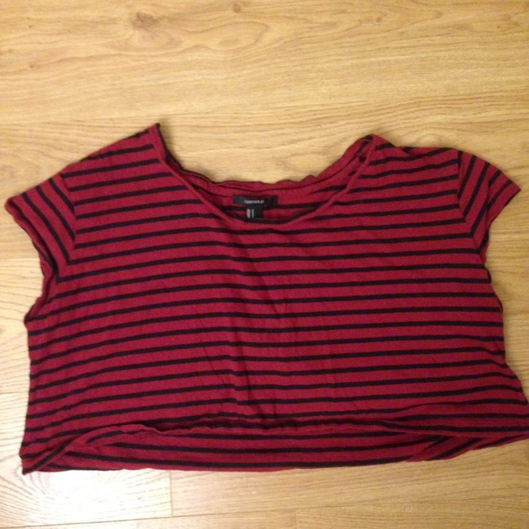 Red striped cropped t shirt