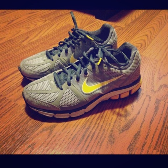 Nike live strong shoes