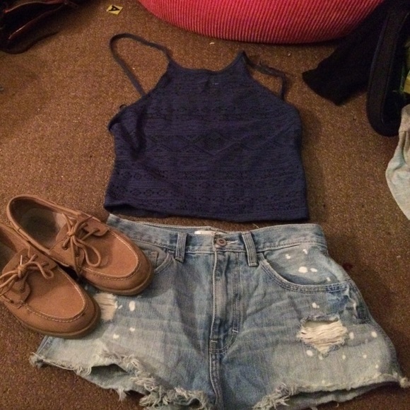 Cute crop top