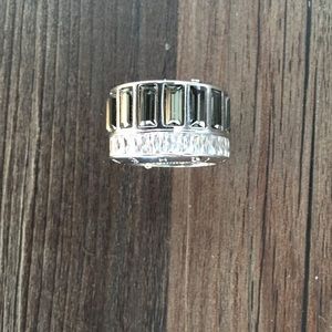 Henri Bendel Ring!