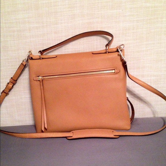 Crossbody bag. Made by Coach - Picture 2 of 4