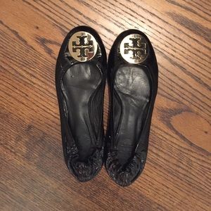 Tory Burch Reeva flats black patent leather
