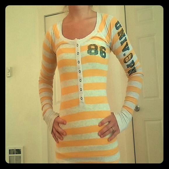 Victorias Secret Long Sleeve X-Small Womens shirt