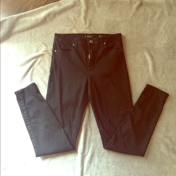 Black high waist skinny jeans