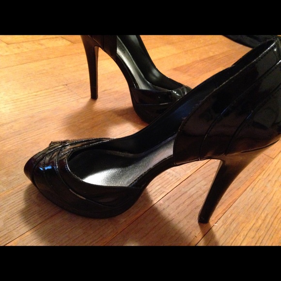 Black open toed heels