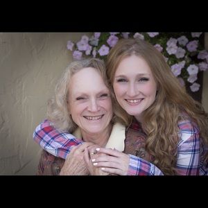 Meet your Posher, Cassie