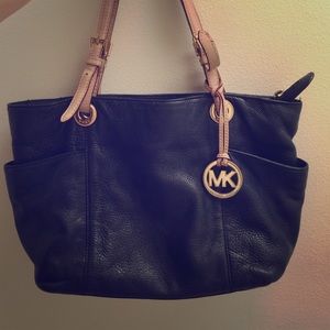 Michael Kors shoulder purse