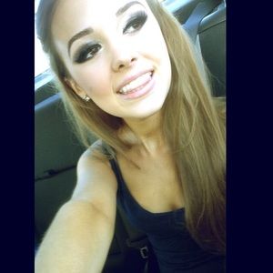 Meet your Posher, Calli